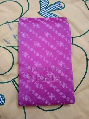 আনইউজড শাড়ি
