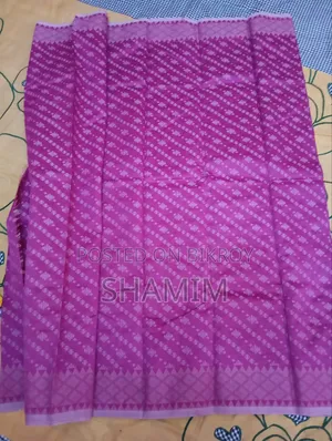 আনইউজড শাড়ি