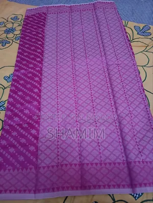 আনইউজড শাড়ি