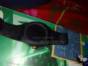 কম দামে ভালো পণ্য পাচ্ছেন। এরাবিক ওয়াচ।