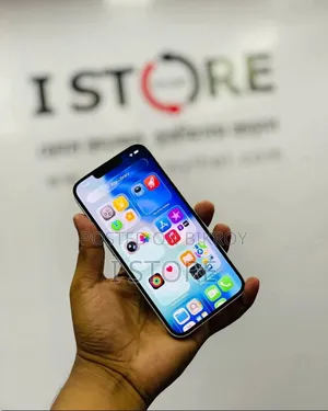 Apple iPhone 13 128 GB White
