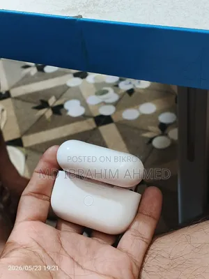 Apple AirPods