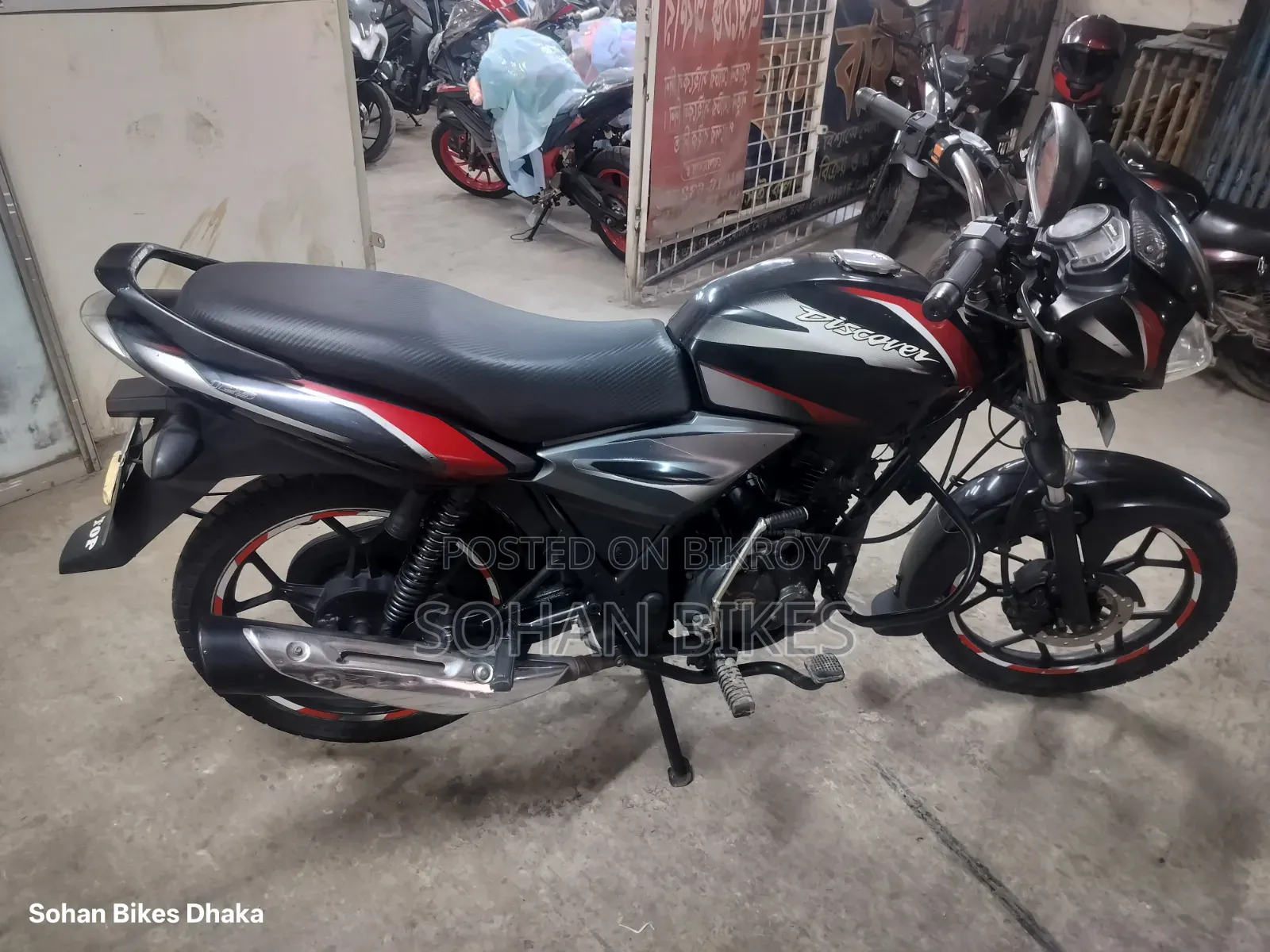 Bajaj Discover 125 2018 Black