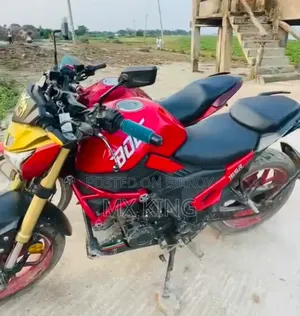 Runner Bolt 165R 2022 Red