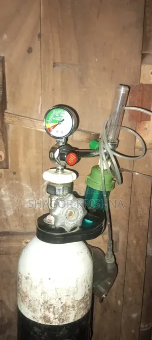 Oxygen Cylinder