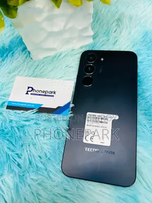Tecno Spark 40 Pro 128 GB Black