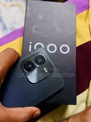 iQOO Z9x 128 GB Silver