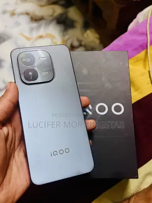 iQOO Z9x 128 GB Silver