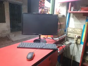 Desktop Computer Samsung AiO 24 4GB Intel Core I5 SSD 256GB