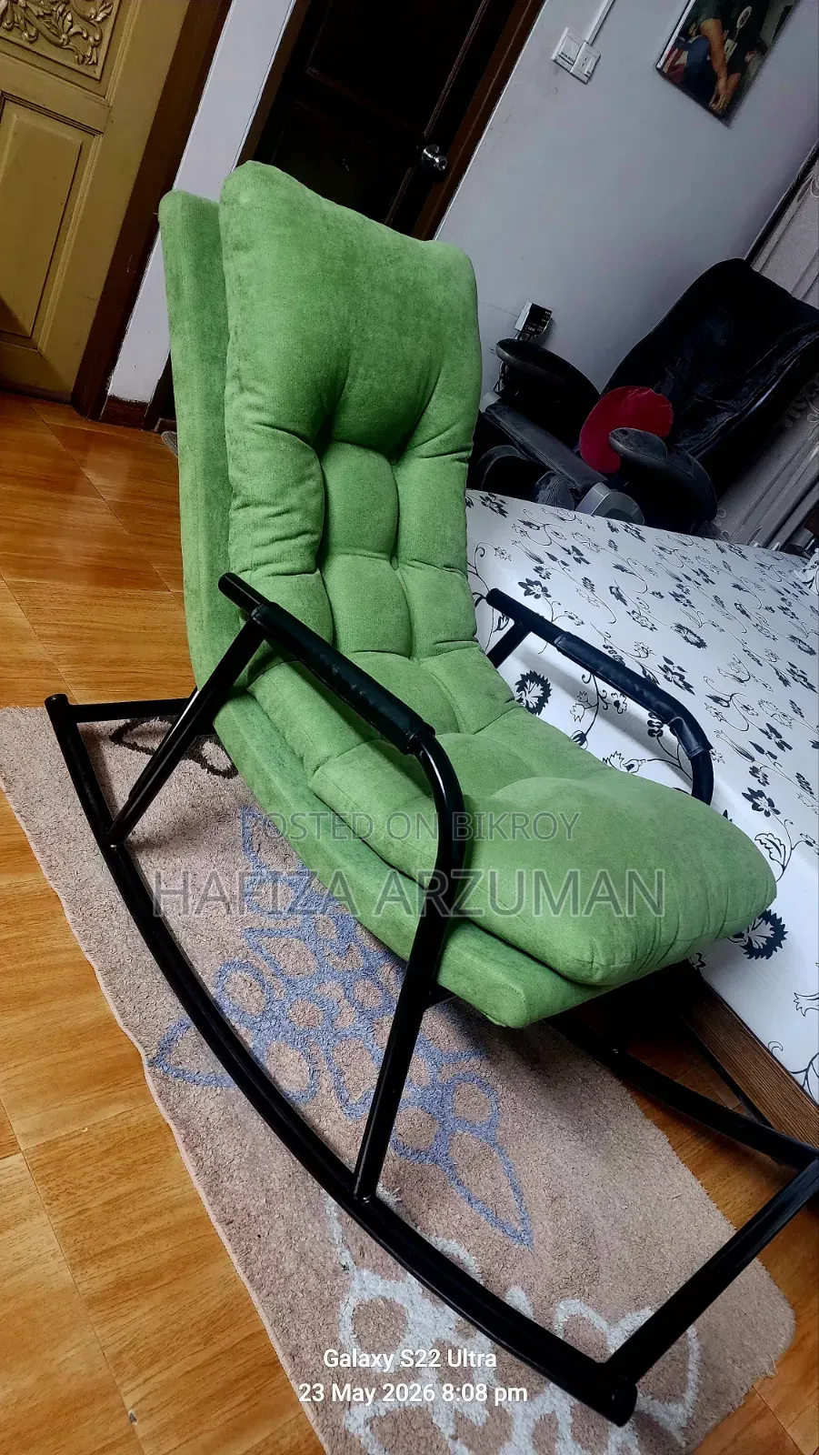 Only 4 Months Purchased Rocking Chair for Sell