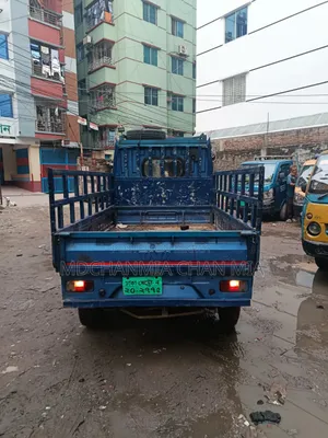 রানিং গাড়ি কোন কাজ নেই