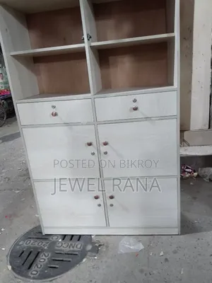 অফিসের আসবাবপত্র