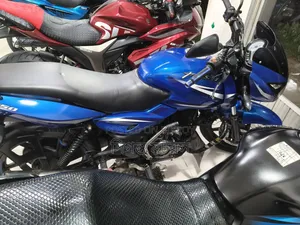 Bajaj Pulsar 150 2016 Blue