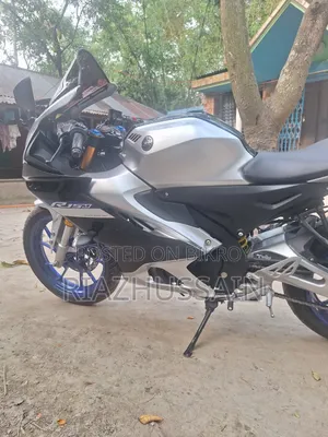 Yamaha R1 2025 White