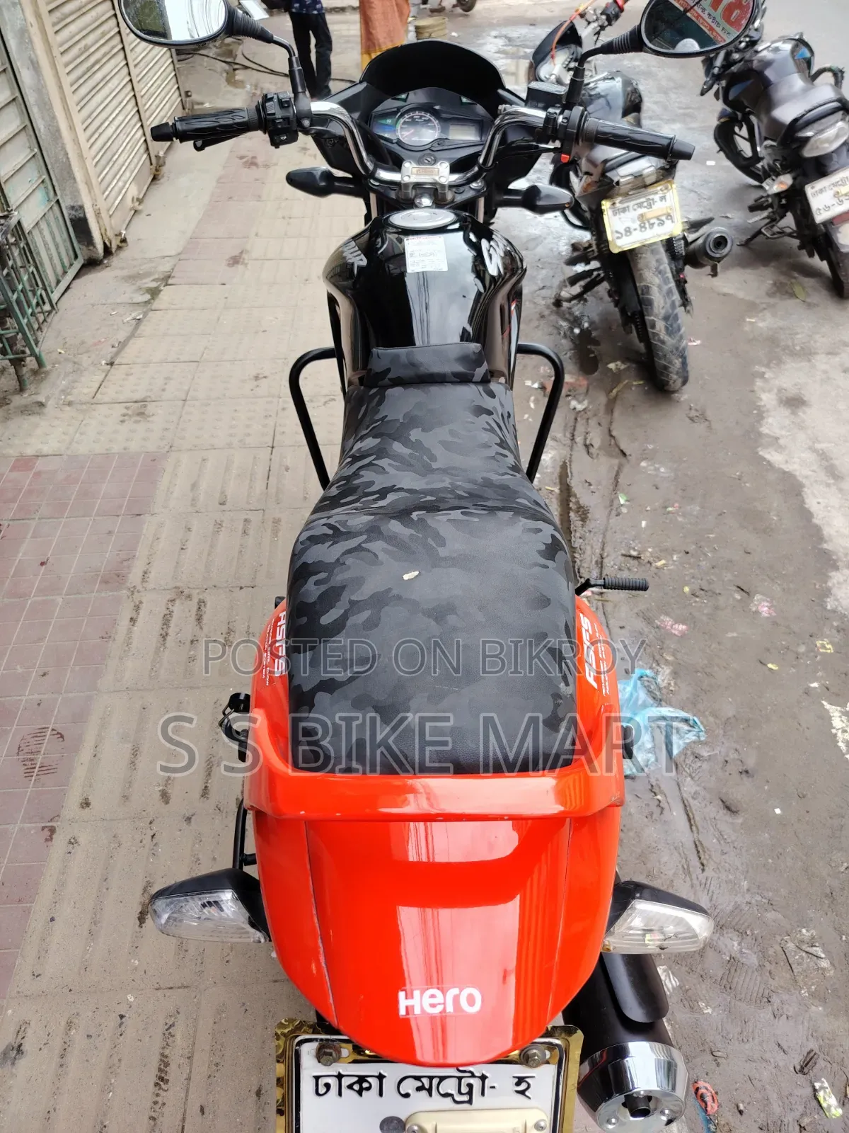 Hero Glamour 2020 Black