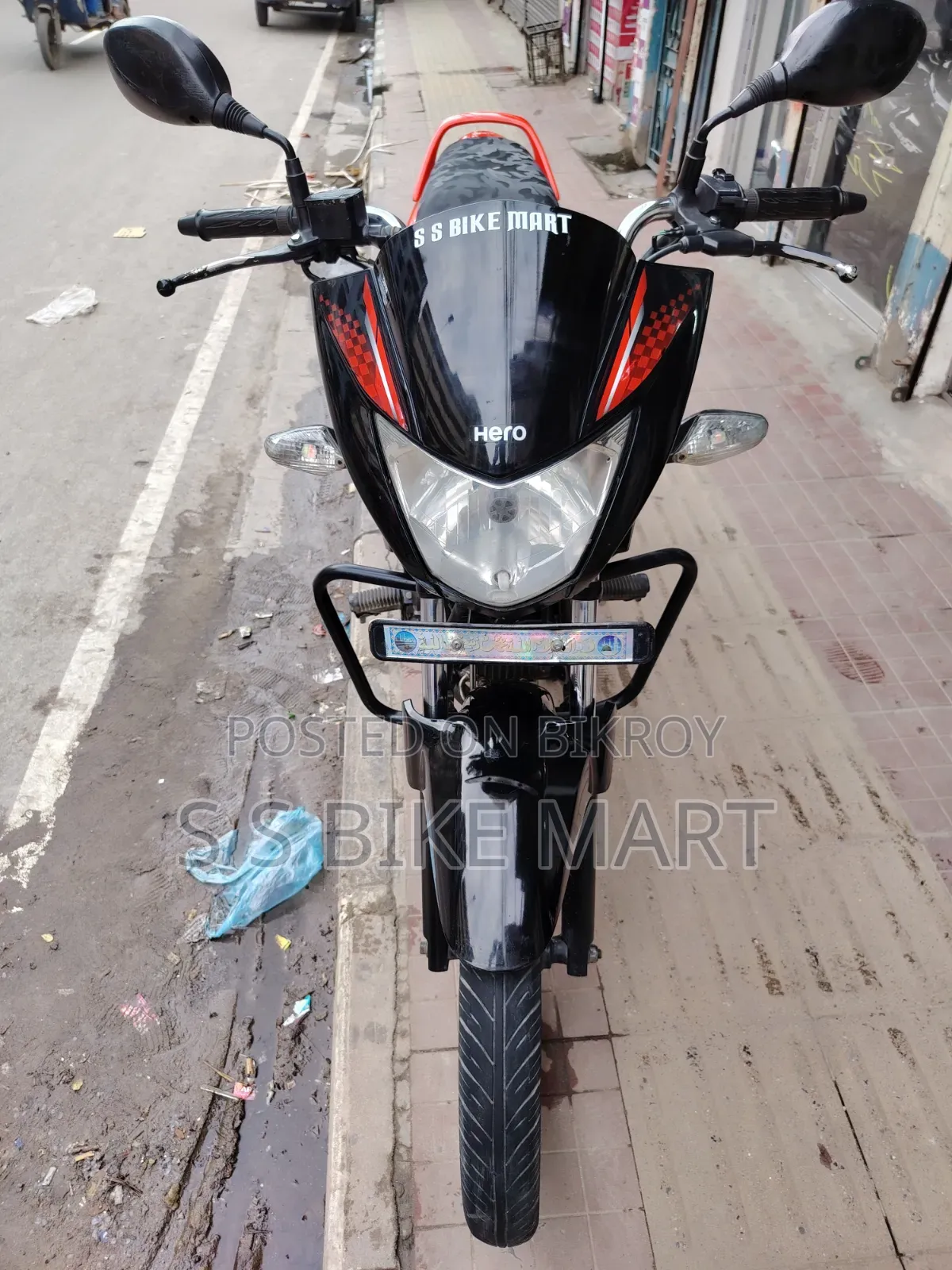 Hero Glamour 2020 Black