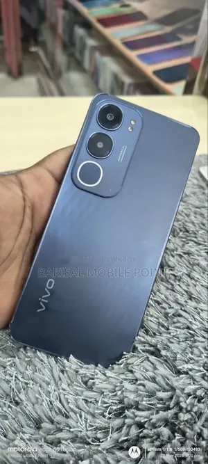 Vivo Y29 128 GB Blue