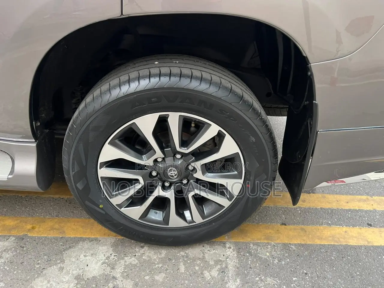 Toyota Land Cruiser Prado 2021 Gray