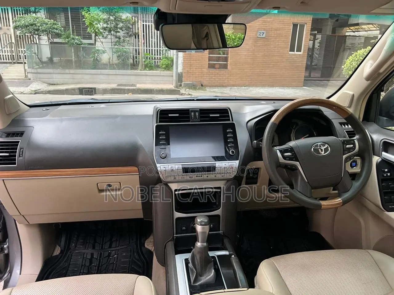 Toyota Land Cruiser Prado 2021 Gray