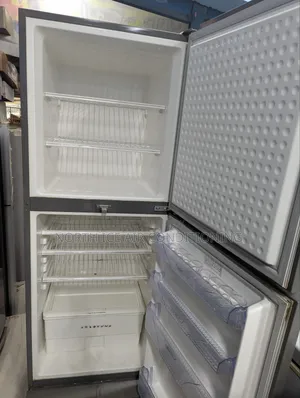 Walton as Colour Freeze 337 Ltr.