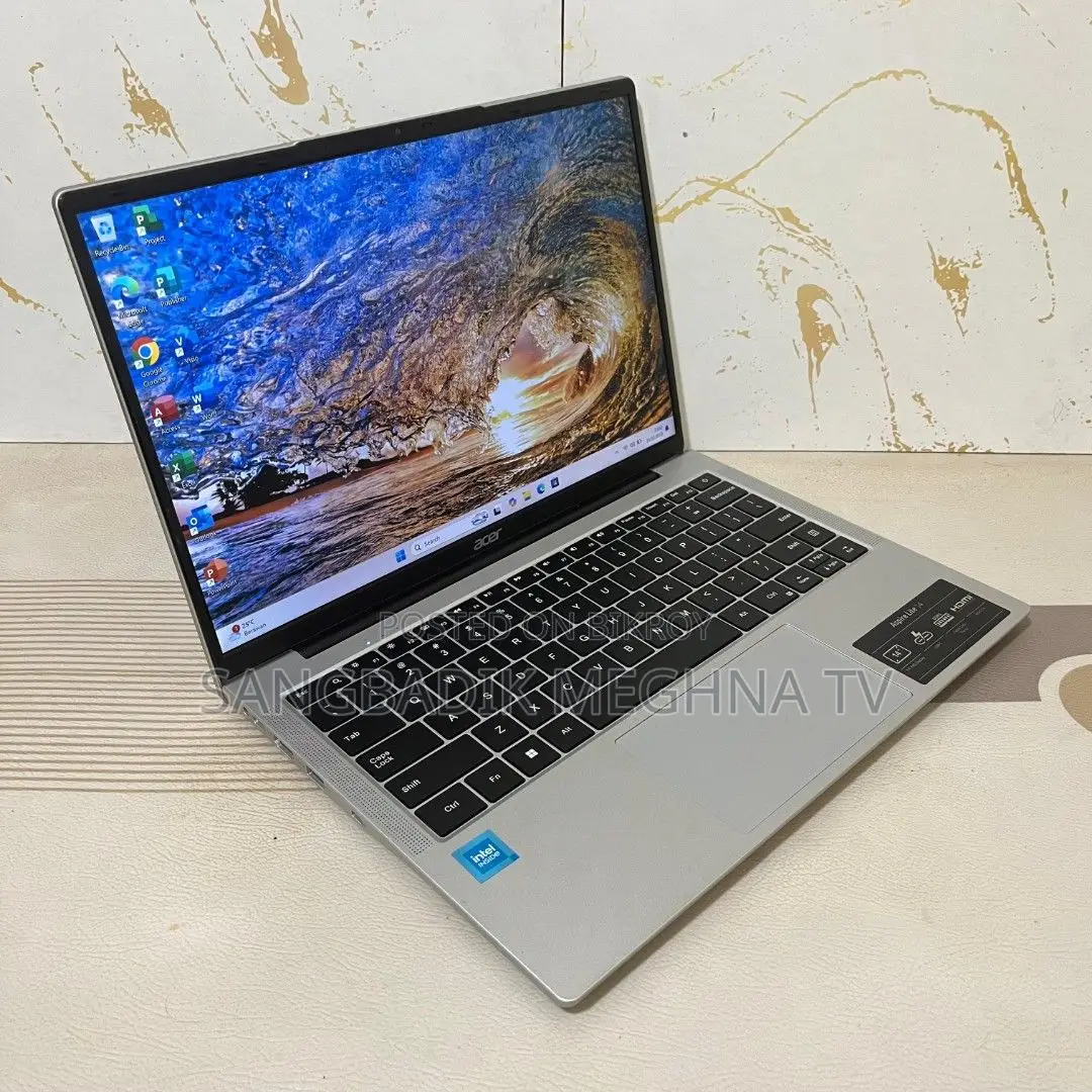 Laptop Acer 4GB Intel SSD 500GB