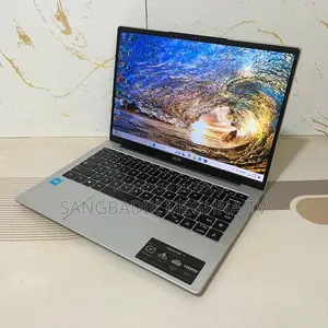 Laptop Acer 4GB Intel SSD 500GB