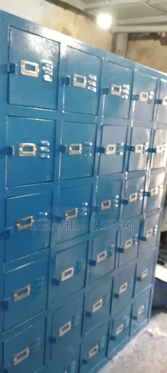 স্টিল লকার ৩০/৪২