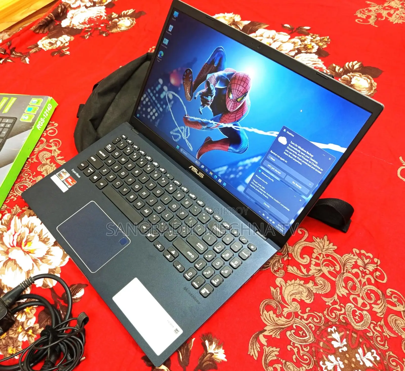 Laptop Asus 4GB Intel SSD 500GB