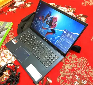Laptop Asus 4GB Intel SSD 500GB