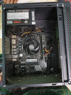 Desktop Computer 8GB SSD 256GB