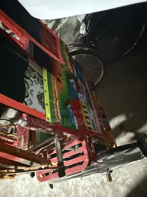 নতুন ব্যাটারি চালিত যশোরে রিকশা