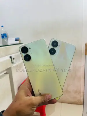 New Realme V30 128 GB Black