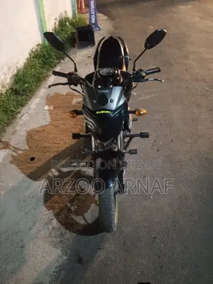 সুজুকি জিক্সার মনোটোন ২০১৬ ব্ল্যাক