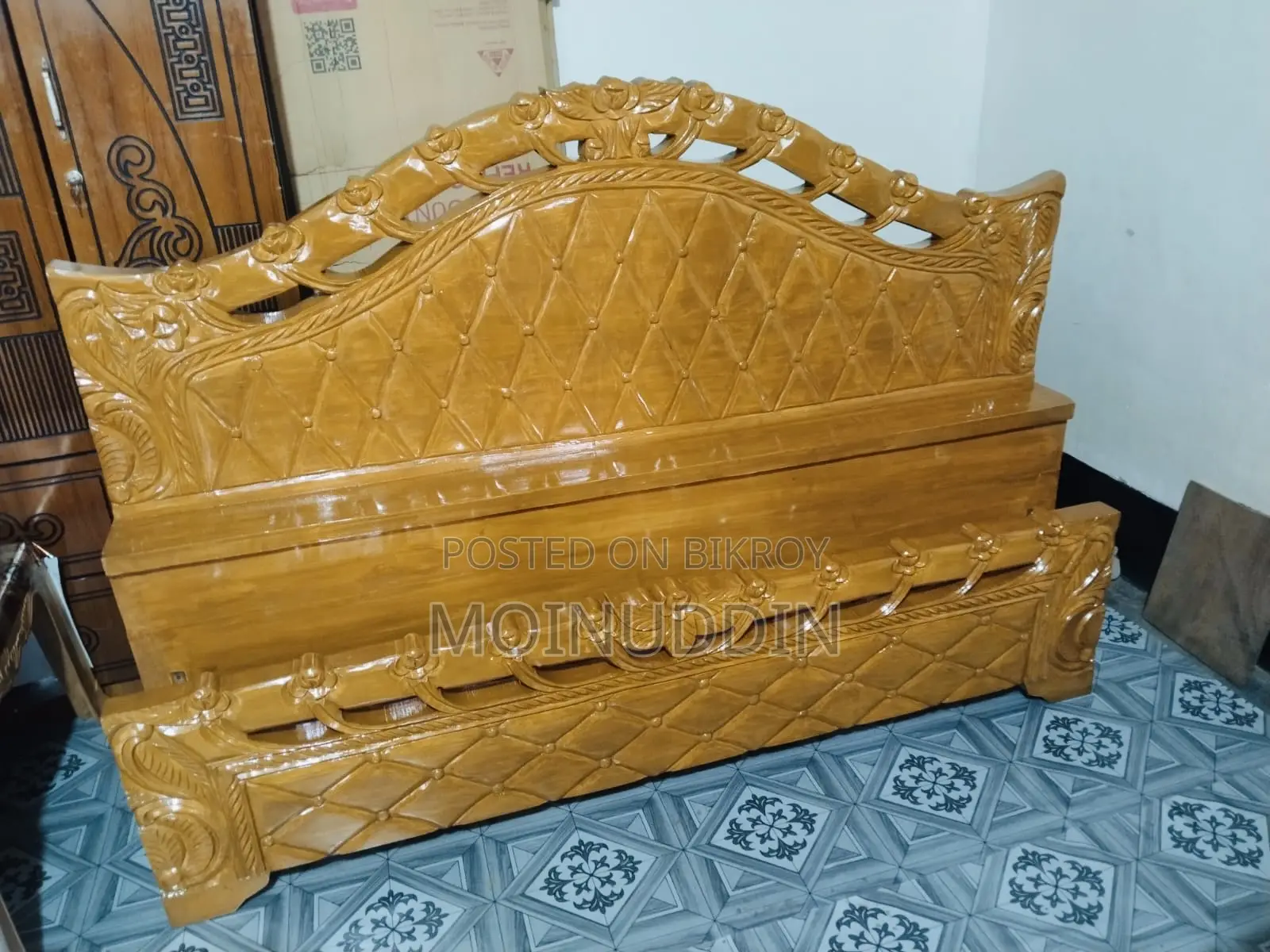 Teak Wood Bed