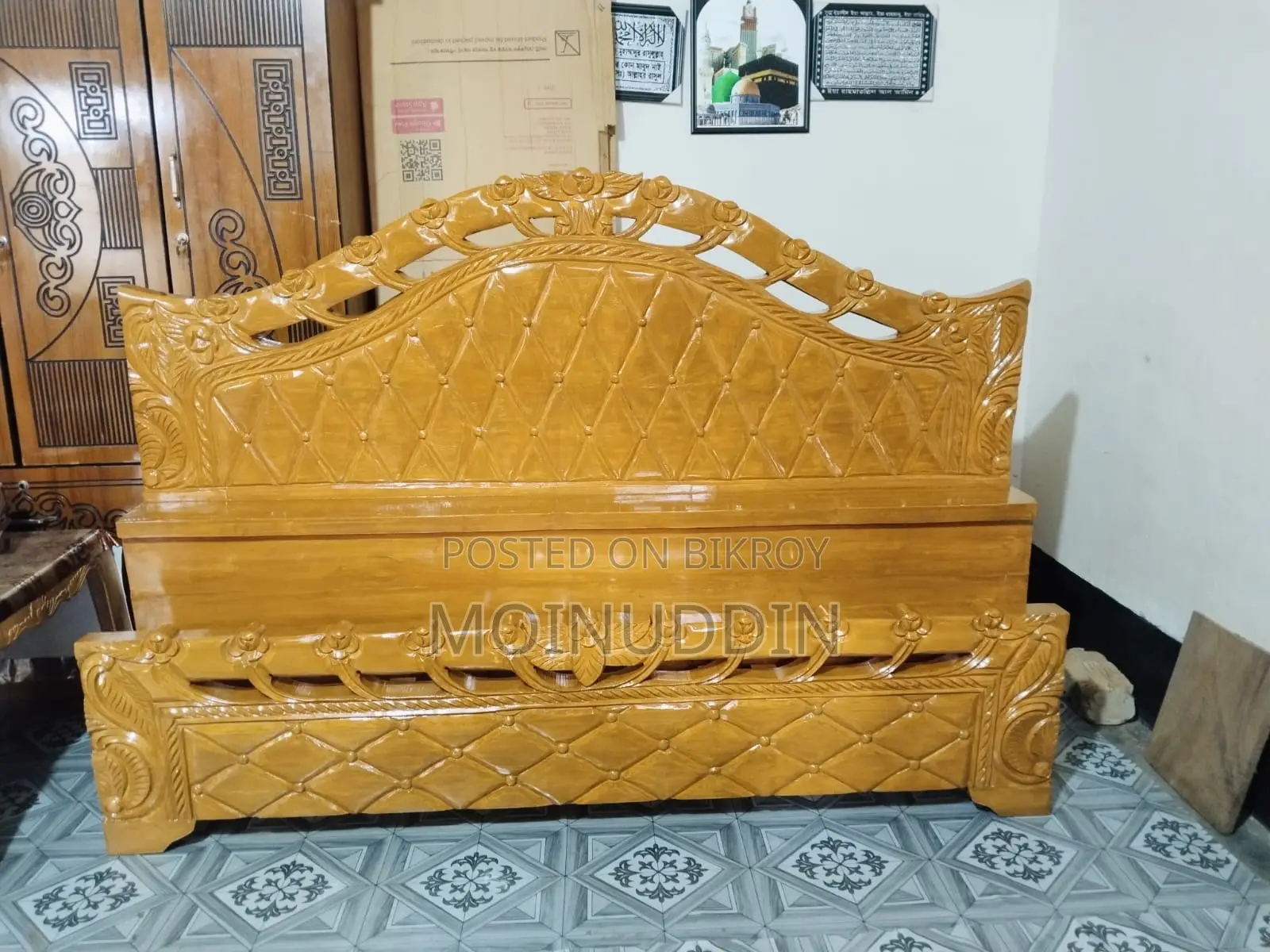 Teak Wood Bed