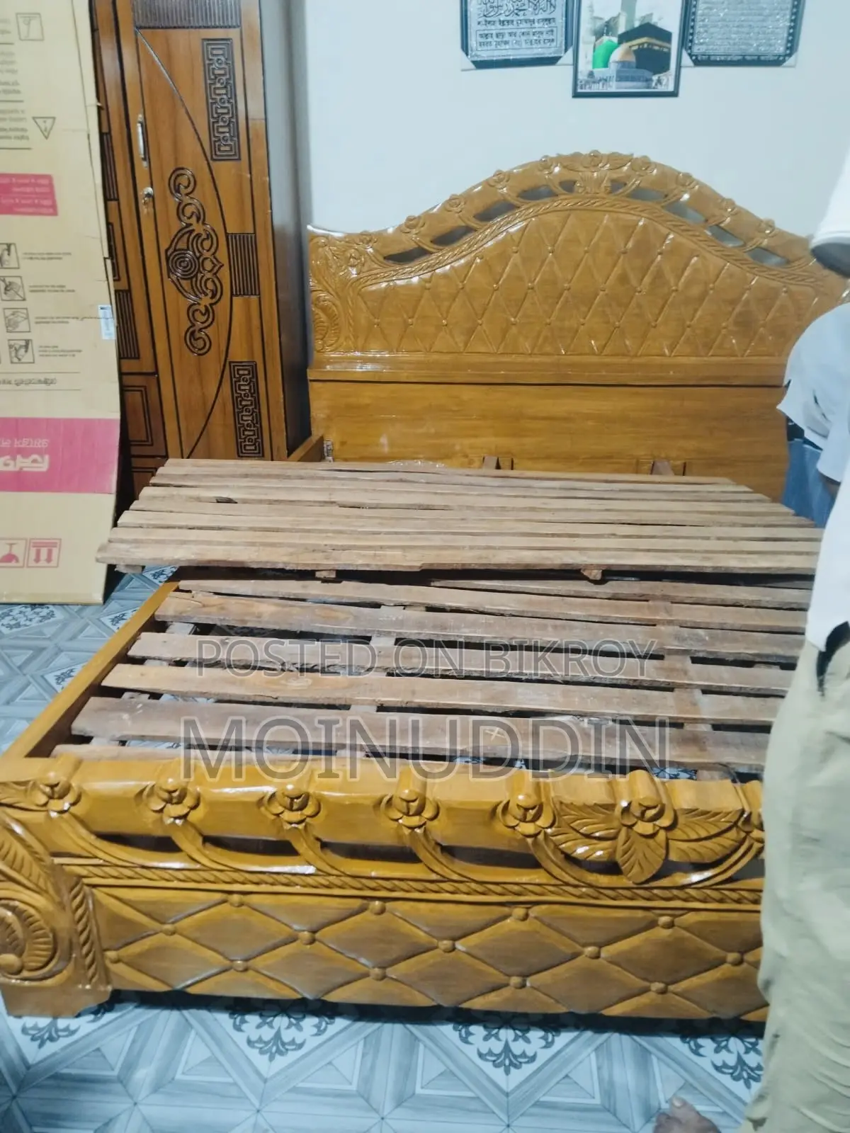 Teak Wood Bed