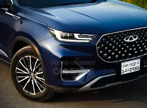 Chery Tiggo 8 Pro Luxury 2023 Blue