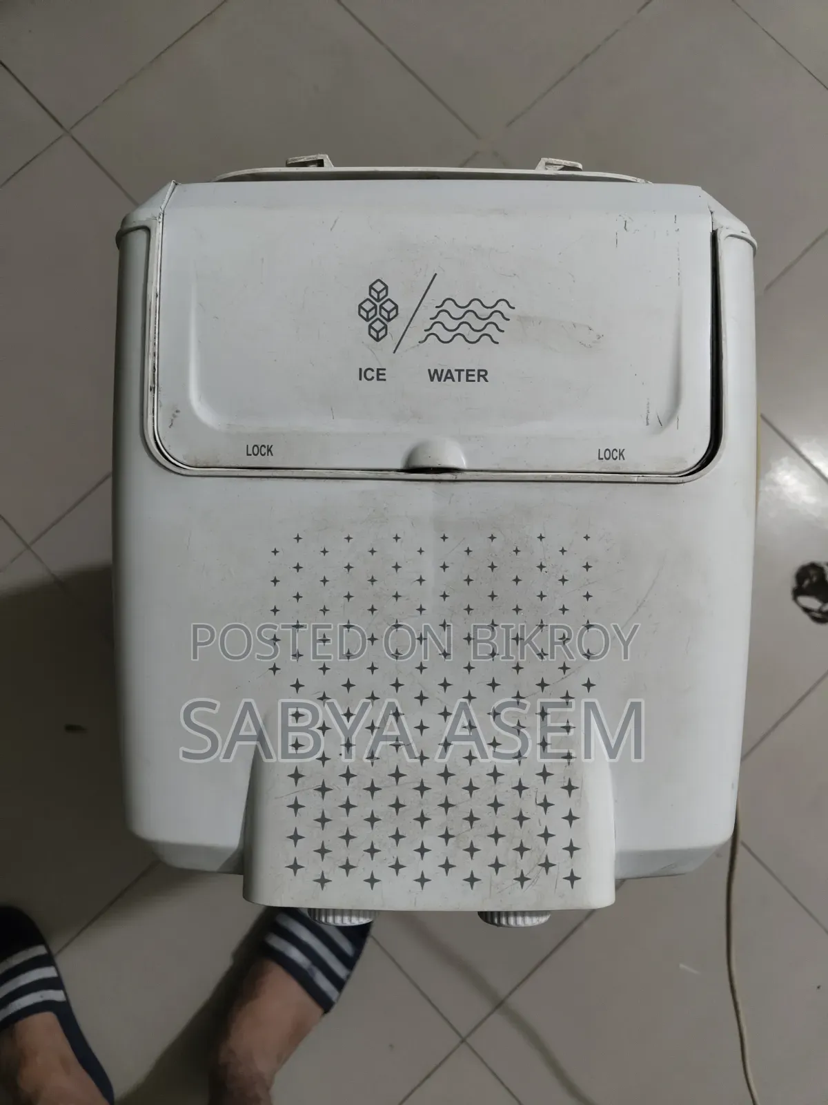 Air Cooler, AC-like cooling, different compartment for ice.