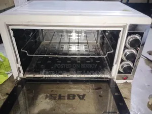 Electric Oven in Good Condition for Sale
