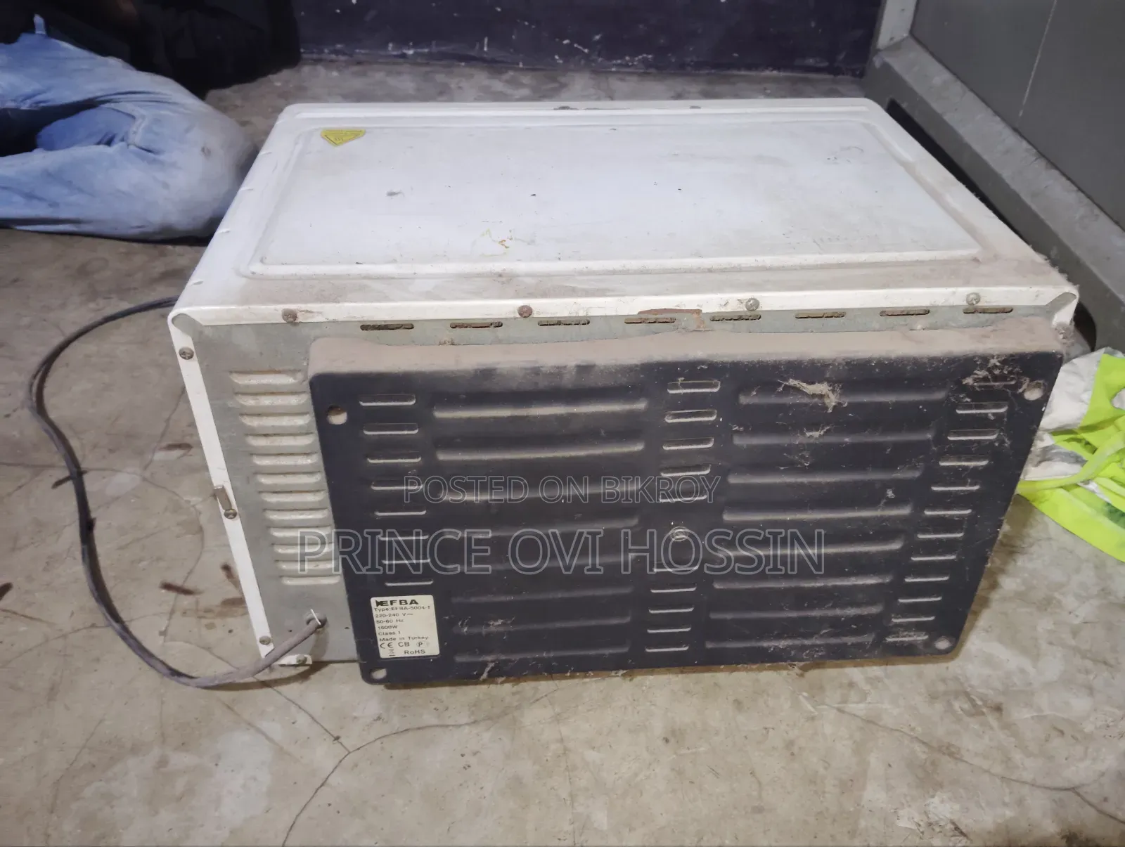 Electric Oven in Good Condition for Sale