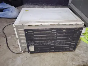 Electric Oven in Good Condition for Sale
