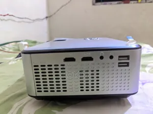 Full Fresh Projector