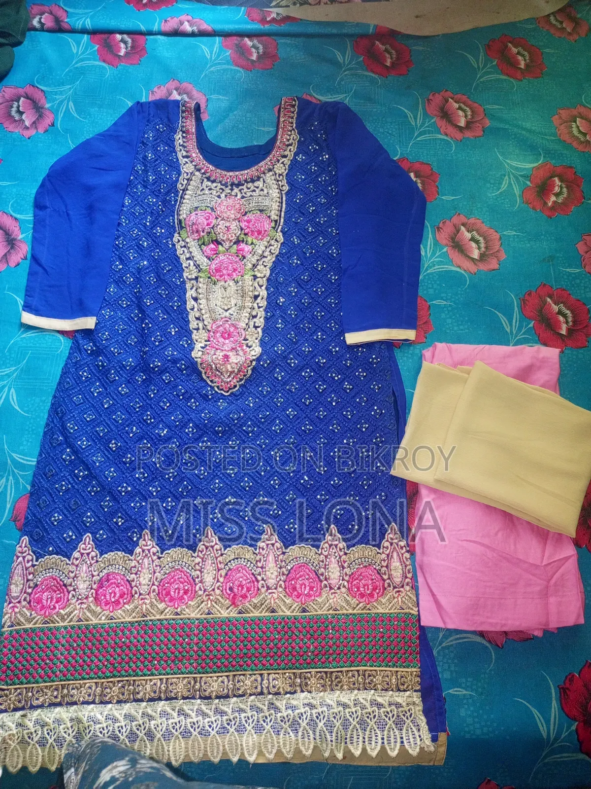 Gorgeous Ready-made Three-Piece Set