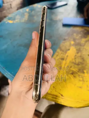 Apple iPhone XS 64 GB Gold