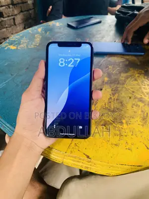 Apple iPhone XS 64 GB Gold