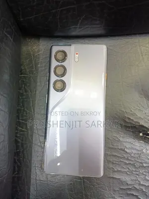 Tecno Camon ৪০ ২৫৬ জিবি সিলভার