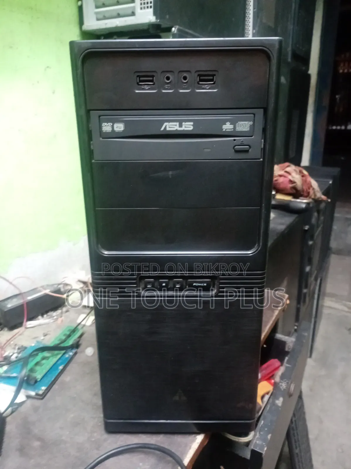Desktop Computer 4GB Intel HDD 500GB