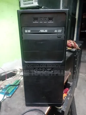 Desktop Computer 4GB Intel HDD 500GB