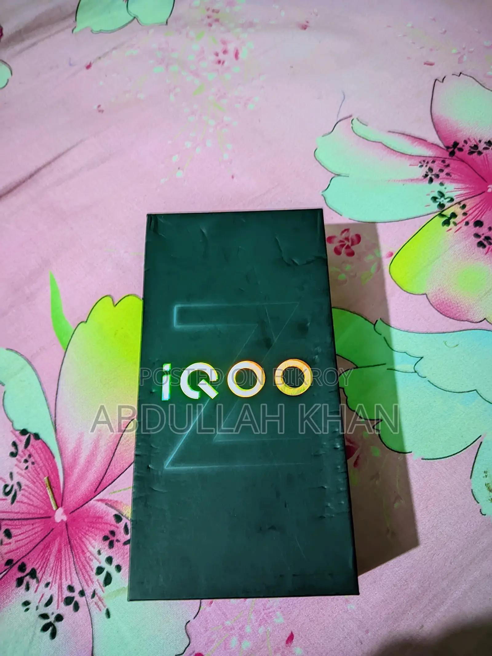 iQOO 128 GB Blue