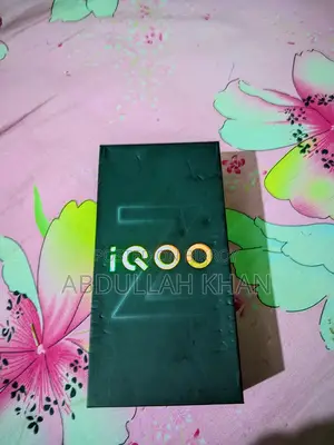 iQOO 128 GB Blue